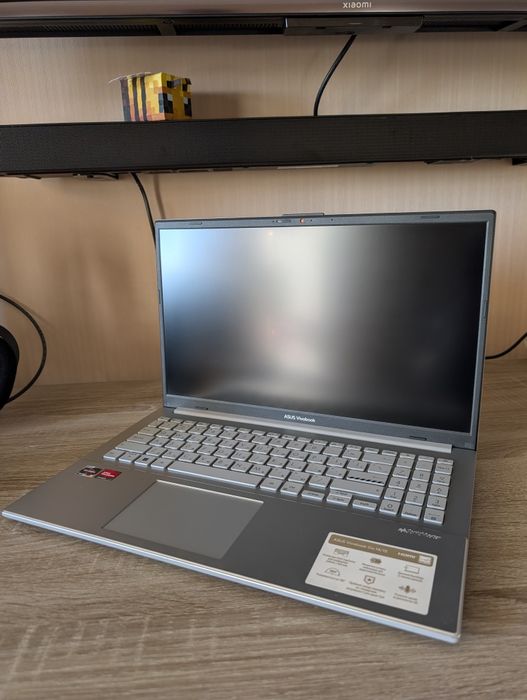 ASUS Vivobook Go 15 (E1504FA-BQ211) Ryzen 3 7320U 8/512 ГБ Офіційна гарантія 12 міс