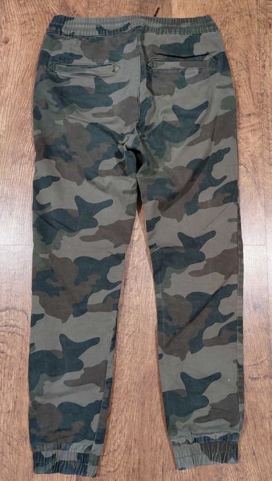 Spodnie BERSHKA slim jogger rozm S