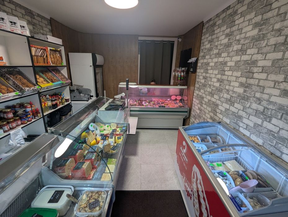 Продам працюючий бізнес - сиро-ковбасна крамниця