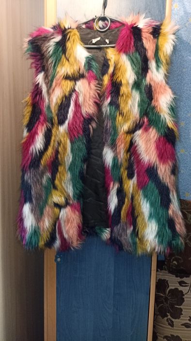 Жилетка яркая Shein без дефектов размер 48