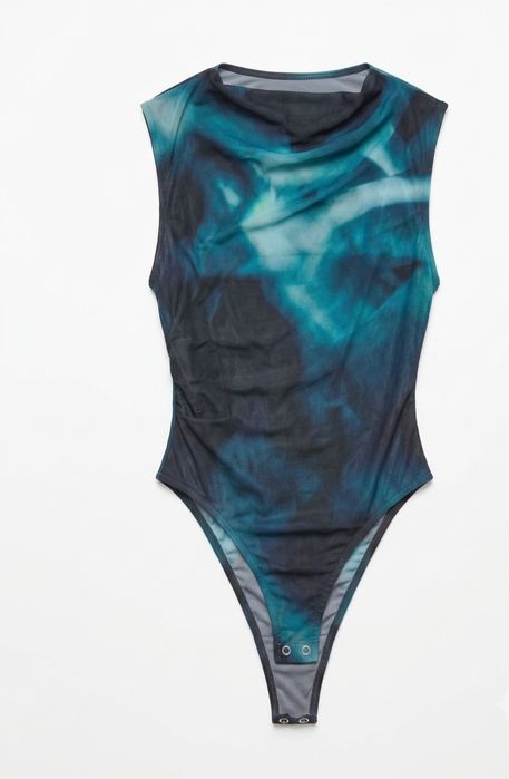 Body com tons de azul