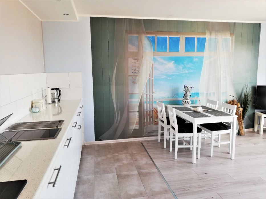 Lighthouse Sopot Centrum z widokiem na morze