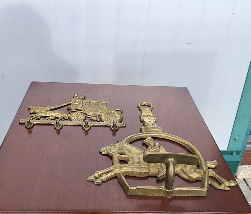 Вішалка , ключниця з латуні