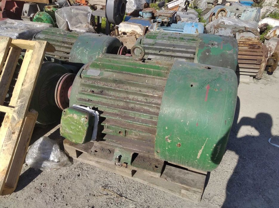 Электродвигатель электромтор елетродвигун електродвигатель АИР 4А 4АМ