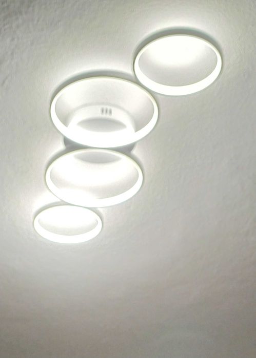 Candeeiro de teto led