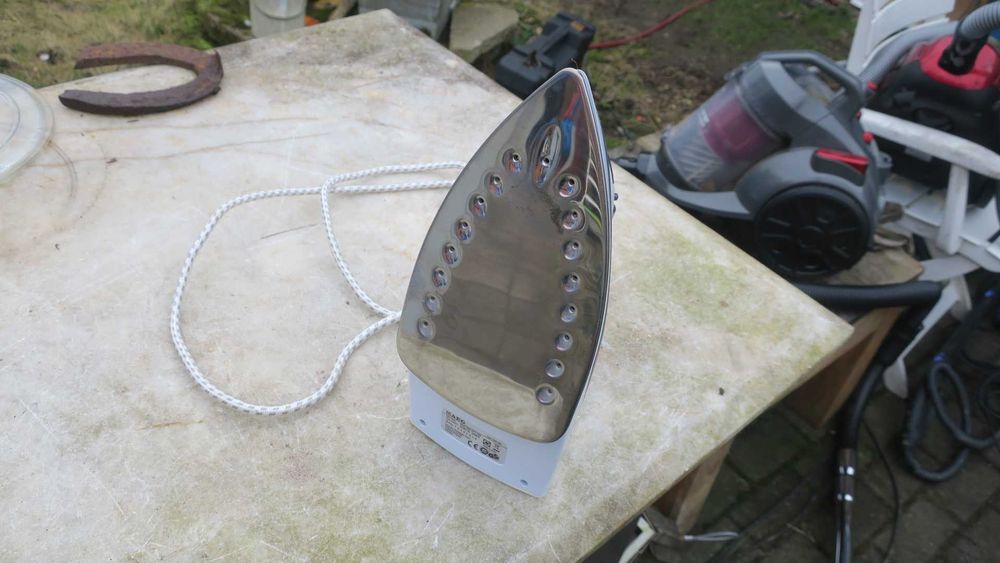 Żelazko AEG  2000W