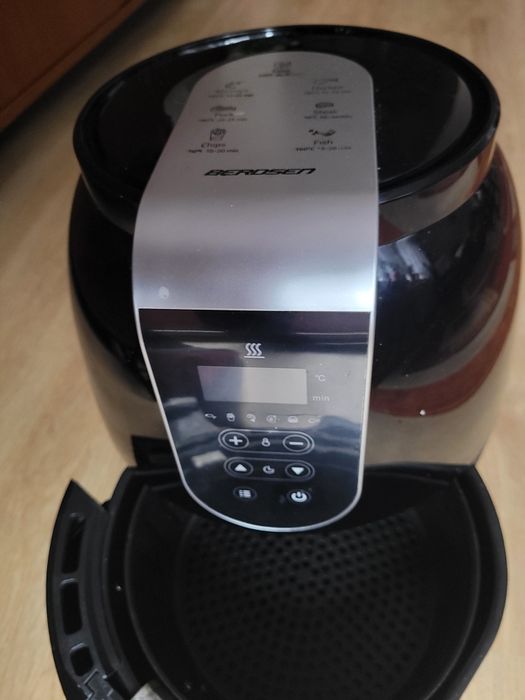 Sprzedam air fryer