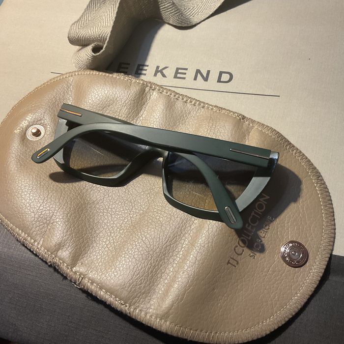 Суперподарунок! сонцезахисні окуляри Polaroid –це кохання