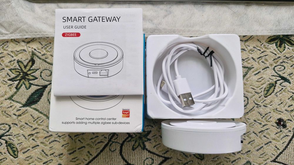 HomeKit ZigBee Gateway HubРозумний міст ZigBee APP Home Tuya SmartLife