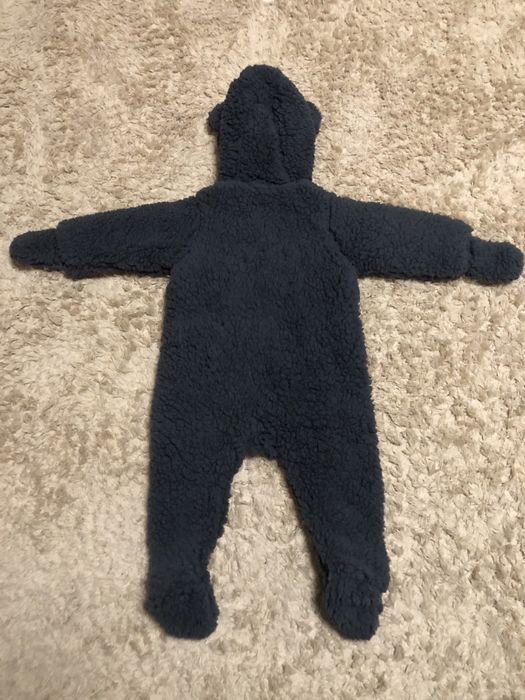 Поюшевий теплий дитячий комбінезон з вушками на 9 місяців