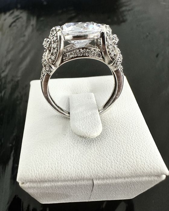 Srebrny pierscionek 925