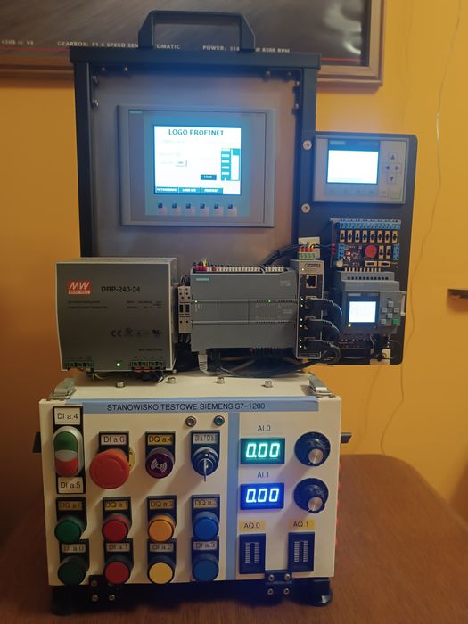 Stanowisko PLC Siemens S7-1200 LOGO8!