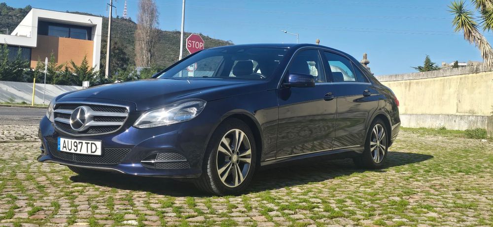 Mercedes-Benz E 300 BLUETEC Hybrid Avantgarde