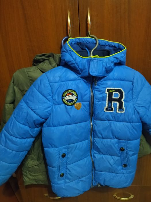 Куртки на хлопчика.