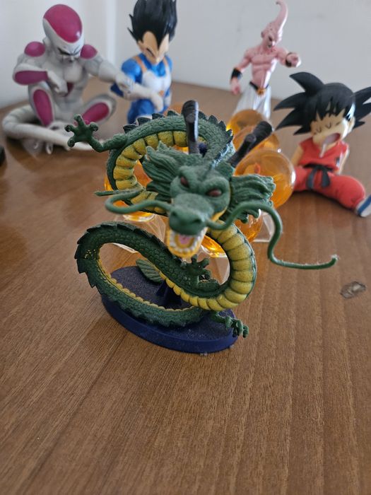Bonecos dragon ball