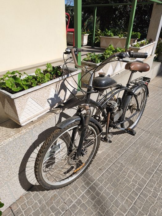 Bicicleta com motor