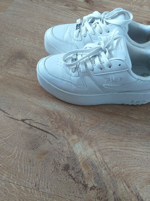 Adidasy Fila roz. 36