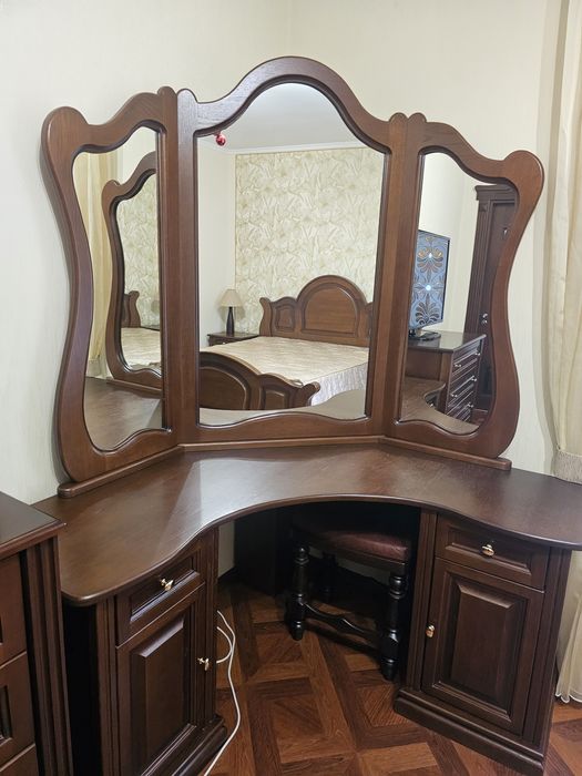 Продам квартиру Поділля Бортняка