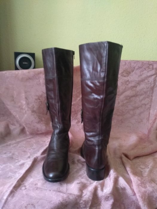 Шкіряні чобітки Confortissimo Італія 38р.