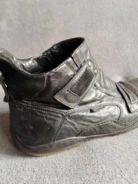 Skórzane botki męskie.