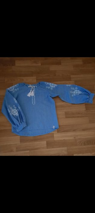 Вышиванка для дівчаток