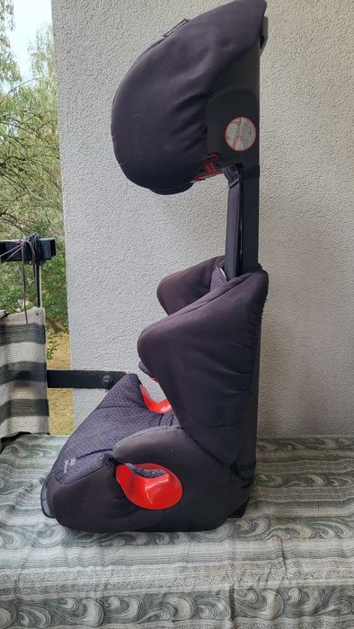Fotelik samochodowy Maxi-cosi Rodi 15-36 kg