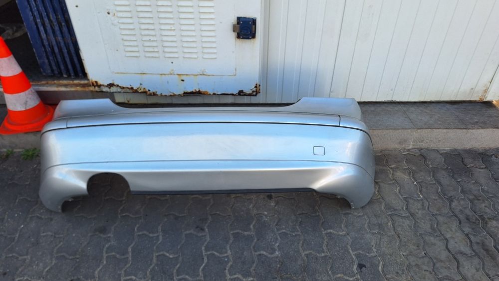 Para-choques sportcoupé traseiro impecável