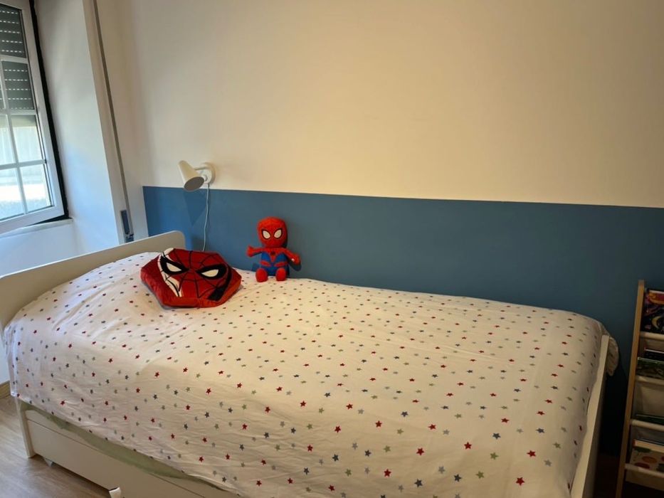 Cama de solteiro IKEA