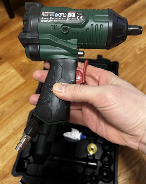 Пневмогайковерт ударний Parkside PDSS 310 з головками Німетчина/імпакт