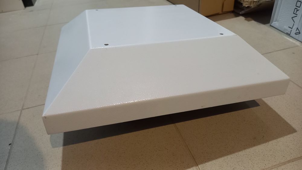 Wentylator odciagowy szafy Rack wraz z dzaszkiem R45E225 nowy