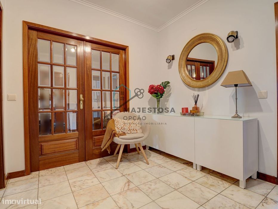 Apartamento T3 com Excelente Localização — São Vicente, Braga