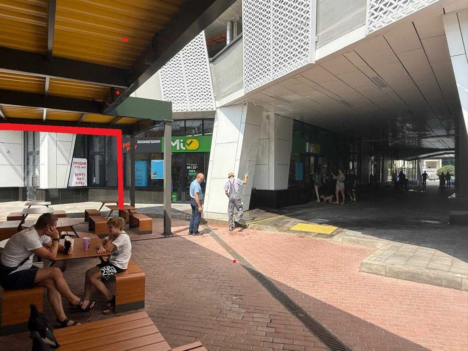 Топ Фасад, 174 кв.м, McDonald's, Manhattan/Манхетен, Берестейський 11