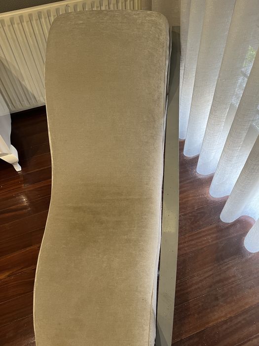 chaise longue cinza
