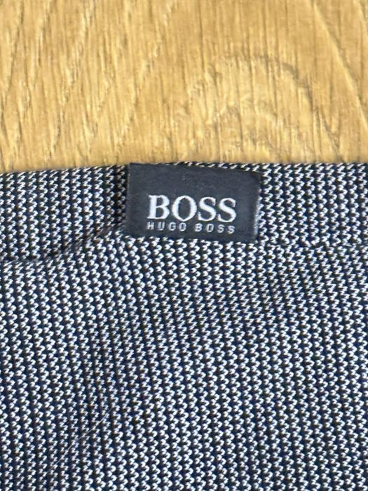 Чоловічий лонгслів hugo boss
