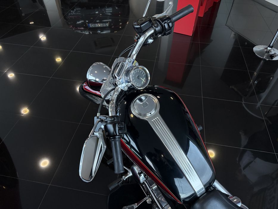 Harley davidson xl 1200c sportster custom