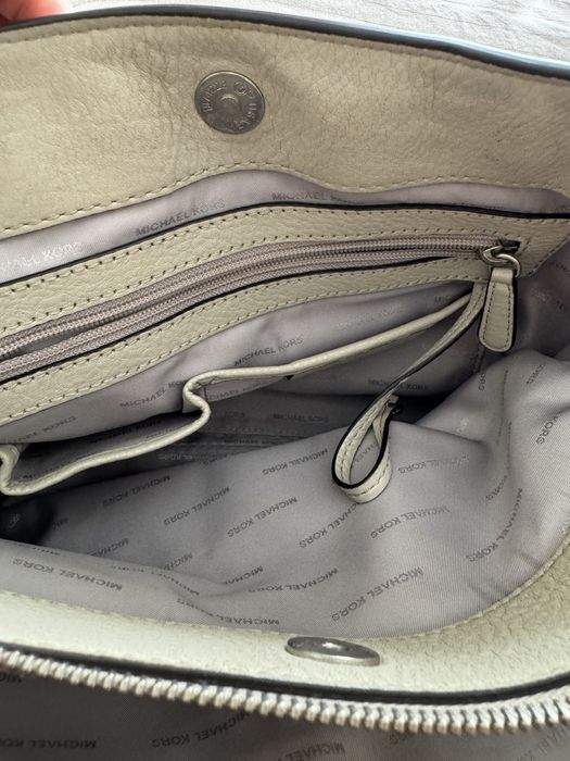 Mala Michael Kors Pele em muito bom estado