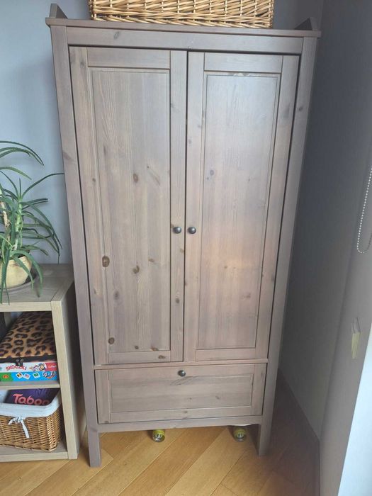 Szafa do pokoju dziecięcego, Ikea, lita sosna, stan bardzo dobry