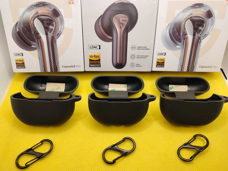 Чехол силиконовый на наушники SoundPeats Capsule 3 Pro + карабин!