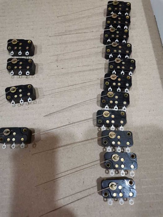 Микропереключатель мікроперемикач МИ-5 3А 220в