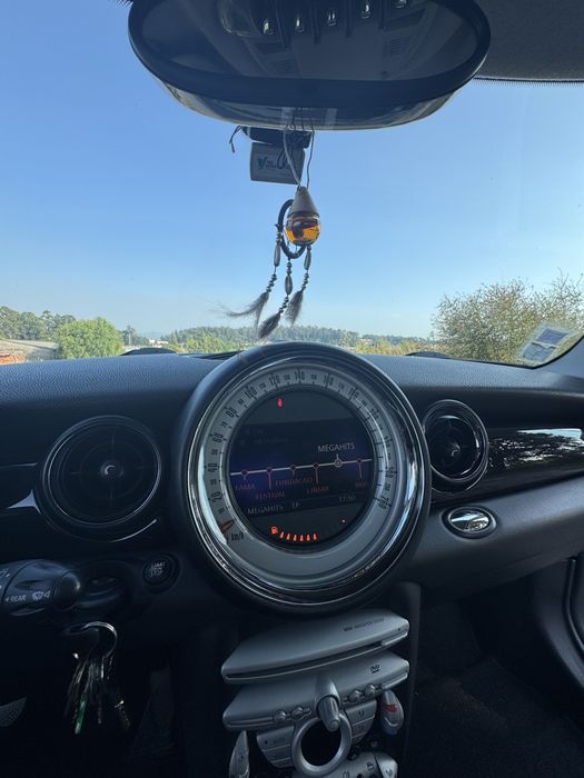 Mini cooper D 1.6 2009, full extras e muito economico