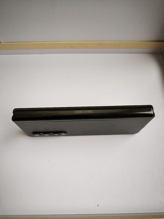 Samsung Galaxy Z Fold3 5G