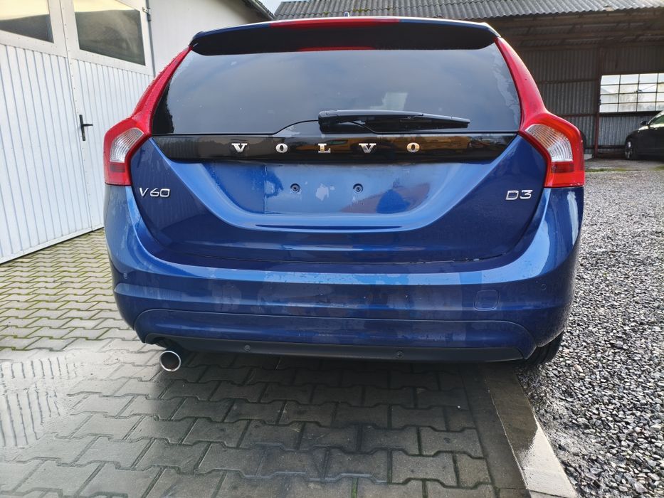 Volvo V60 lift  2.0d3 na części