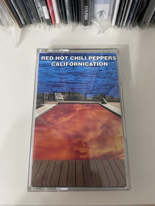 red hot chili peppers - купити CD, DVD диски - Ціна на OLX.ua