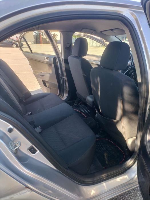 Mitsubishi lancer 2010 gasolina