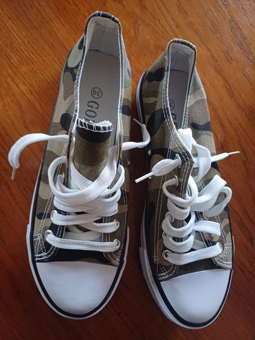 Trampki rozm 39 NOWE