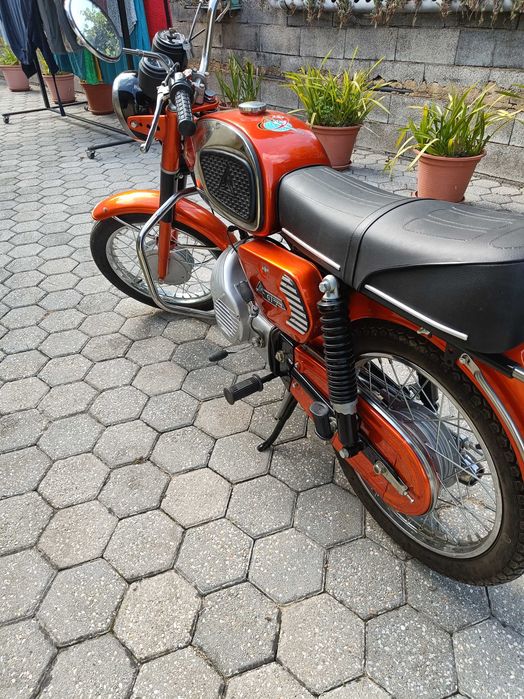 Motorizada EFS GT Zundapp 4V como nova para venda com garantia