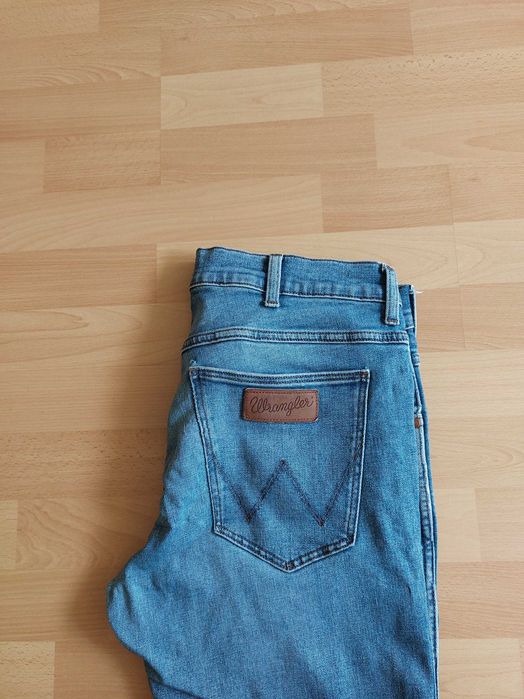 Wrangler Larston stretch W32 L32 spodnie jeansowe jeansy dzinsy slim 32/32