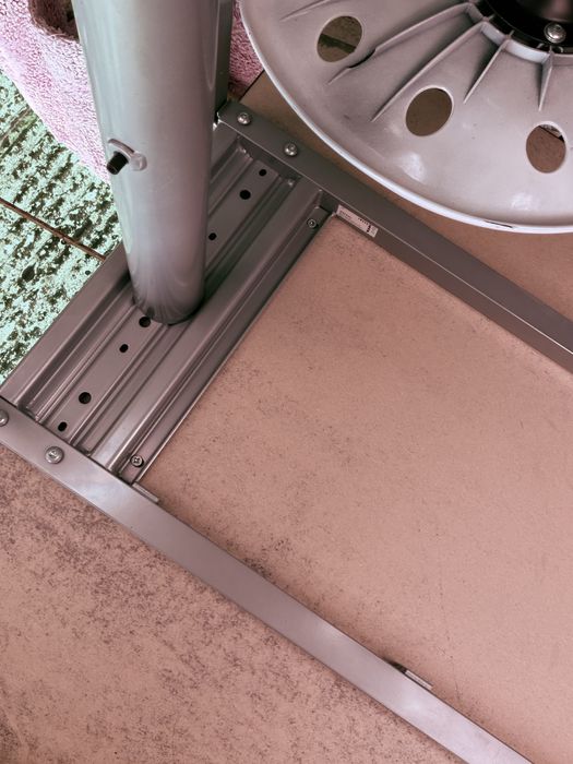 Mesa escritório metal com suporte para computador 160x120 cm