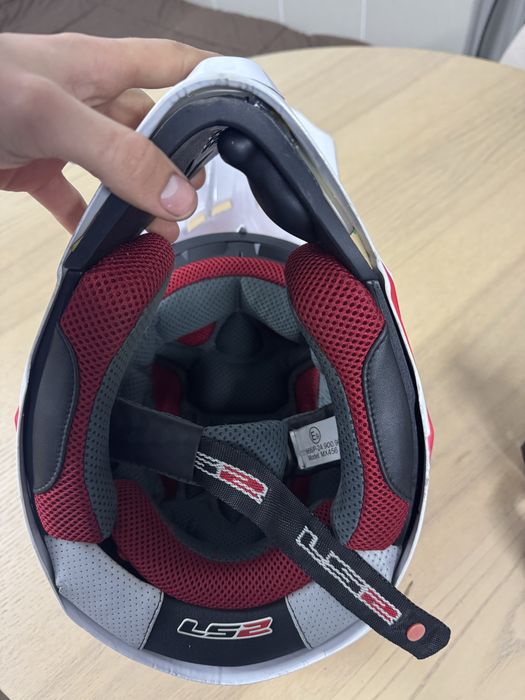 Capacete de motocross ls2