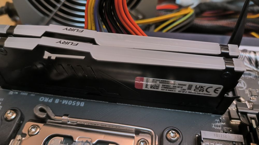 Комплет Ryzen 5 7500f, AM5 B650m, 32gb ddr5 5200mhz